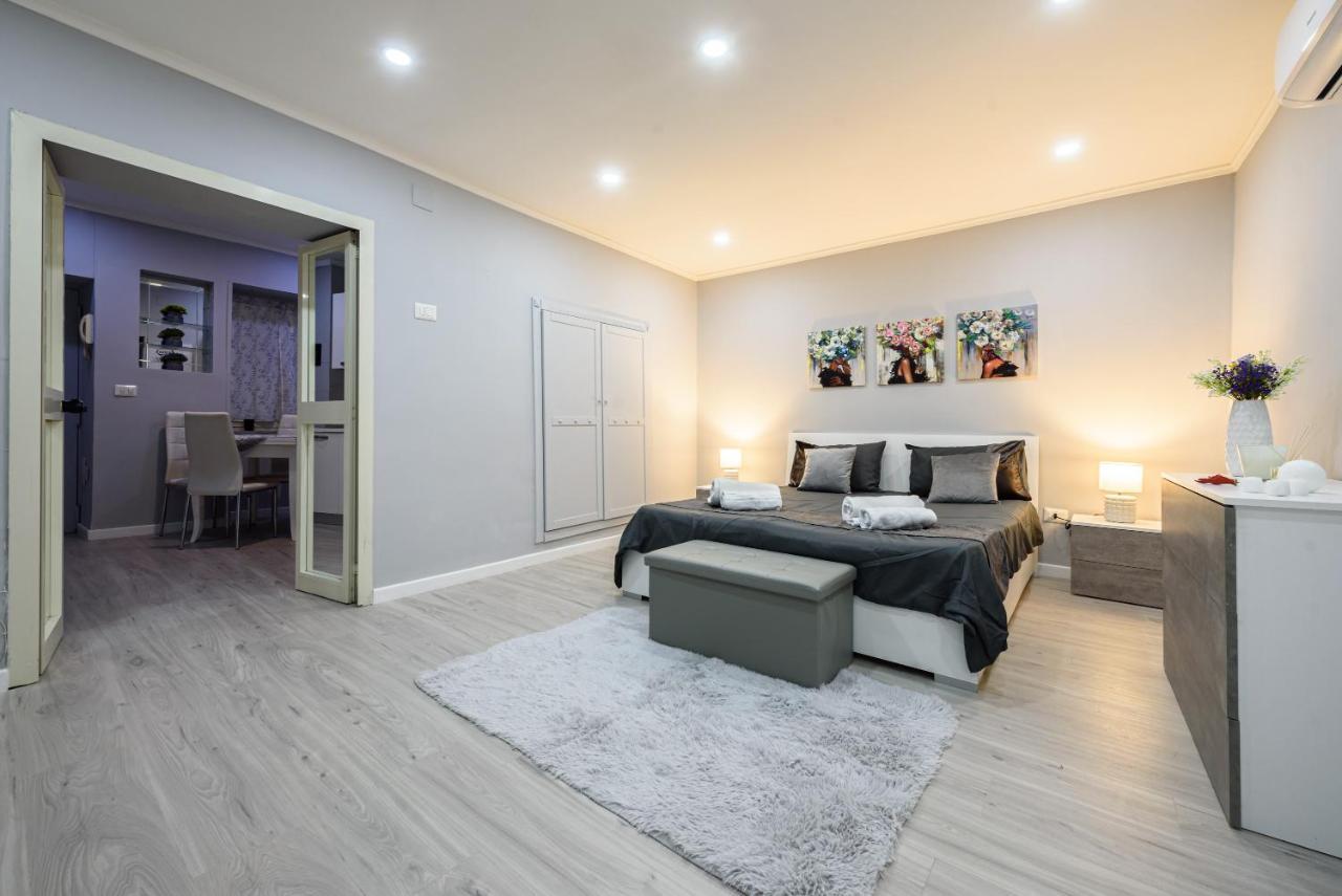 Casa Nanne Apartment เนเปิลส์ ภายนอก รูปภาพ