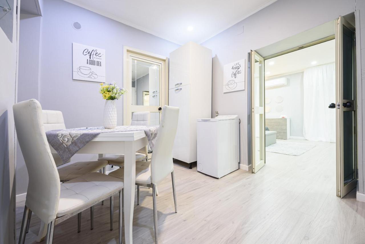 Casa Nanne Apartment เนเปิลส์ ภายนอก รูปภาพ